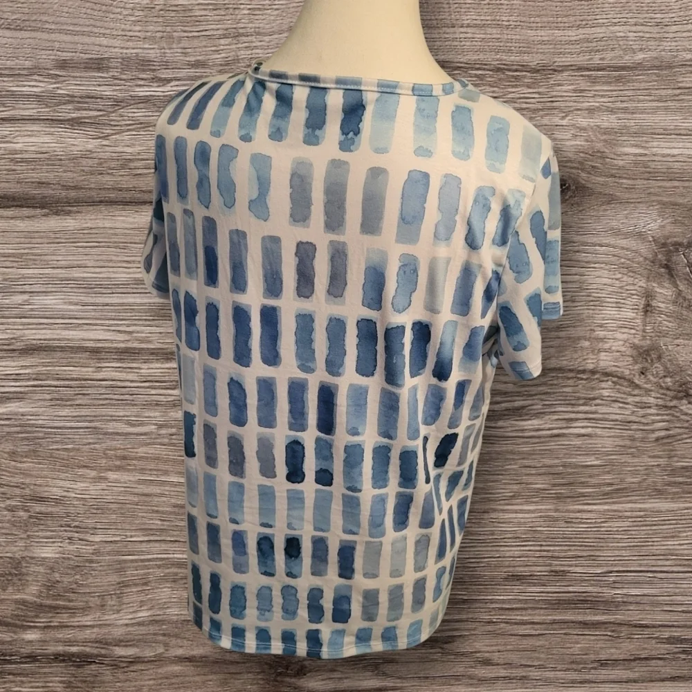 Blue Patterned Women's Top, Medium, EUC